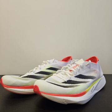 Prodajem nove adidas Adizero Takumi sen 10