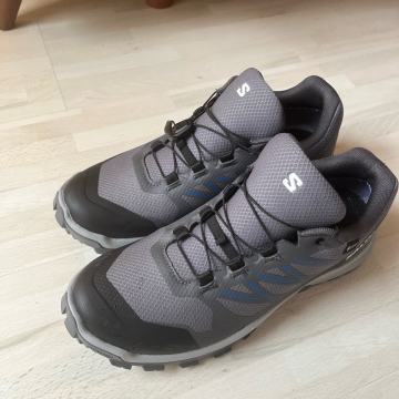 Prodajem Salomon tenisice