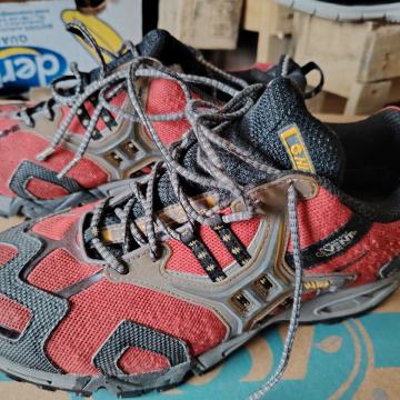 Prodajem tenisice broj 41