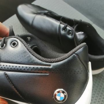 Prodajem tenisice Puma BMW, broj 39