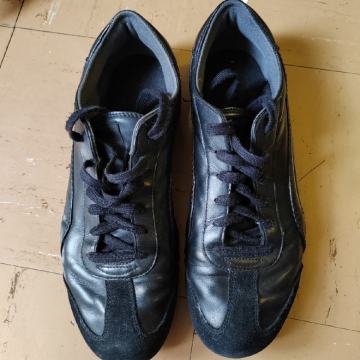 Puma crne tenisice 44