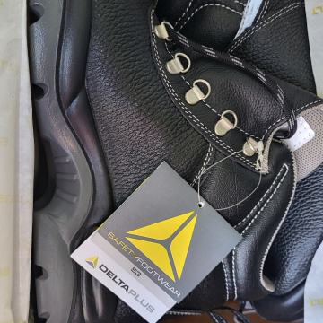 radne cipele broj 43