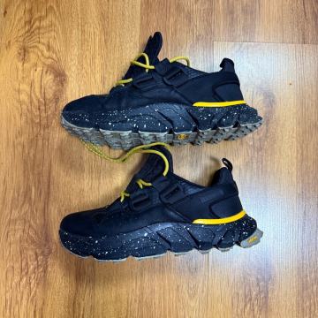 Replay Edvards kreirane u kombinaciji  sa VIBRAM®