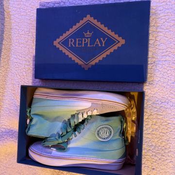 REPLAY zelene tenesice NOVE S ETIKETOM!