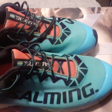 Salaming br.38 kvalitetne udobne tenisice