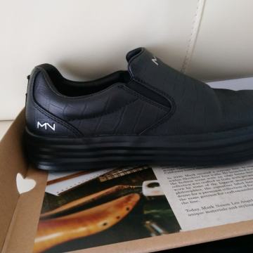 Nike 42.5/43 nove crne