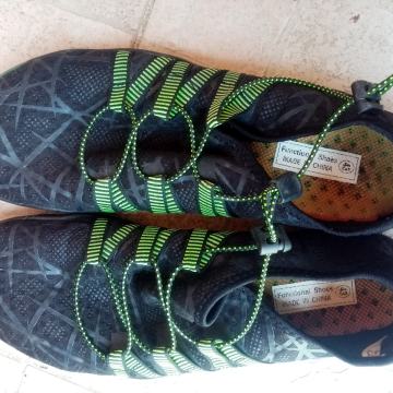 SPORTS BR. 43 KVALITETNE UDOBNE RAVNE TENISICE