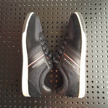 Super cijena // TOMMY HILFIGER // dizajnerske tenisice