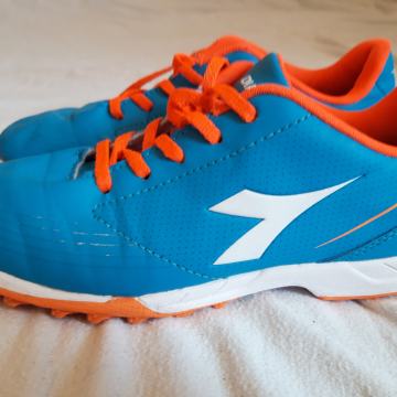 Tenisice (38) diadora