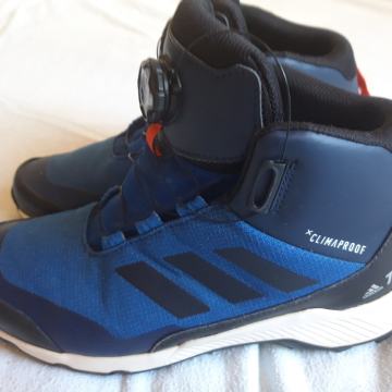 Čizme (39) adidas terex