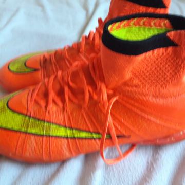 Tenisice (41) nike mercurial ACC sa čarapom