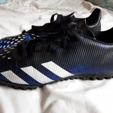 Tenisice (44) tenisice adidas predator