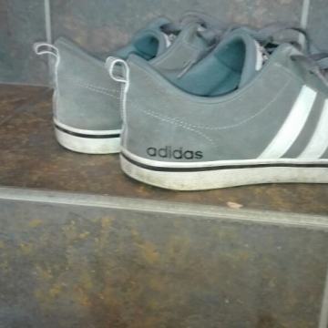 Tenisice Adidas -Nike