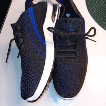 CRNE TENISICE BR.42  NOVO