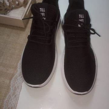 Tenisice br. 42 , 43 i 45 - NOVO