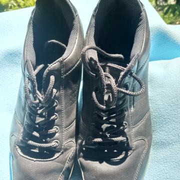 TENISICE -br.44,5 Sprandi