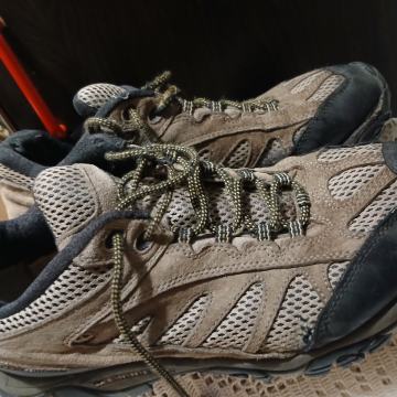 TENISICE BR.46-MERRELL-Vibam