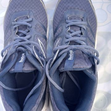 TENISICE br.46 -REEBOK