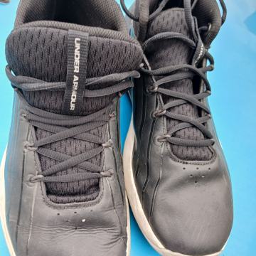 TENISICE  Duboke br.44-Novo-UNDER