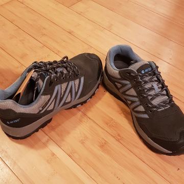 Tenisice HI-TEC Cougar WP ženske za hodanje, 37, nove, Zg