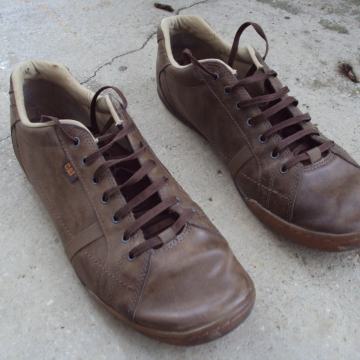 Tenisice kožne CAT, 45