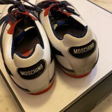 Tenisice MOSCHINO vel 44