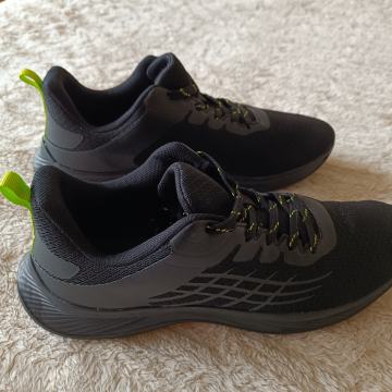 Tenisice Newcential, broj 44/45