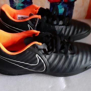 Tenisice nike br 40