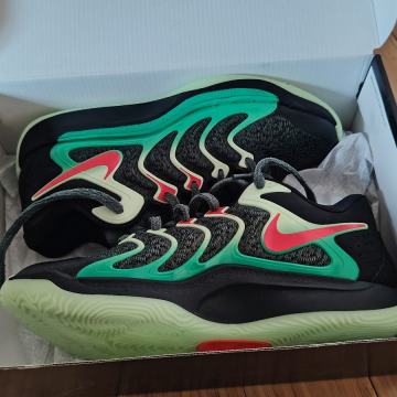 Tenisice Nike br. 41 - Kevin Durant - nove