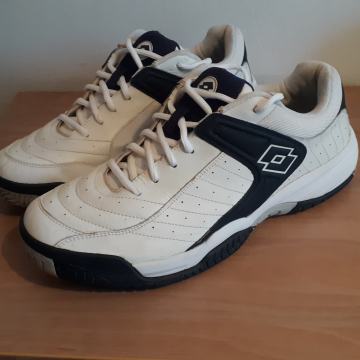 Tenisice Lotto br. 43.5