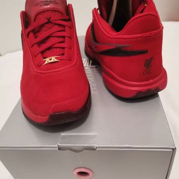 Tenisice Nike LeBron XX Liverpool