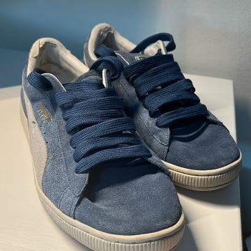 Tenisice Puma Suede broj 42