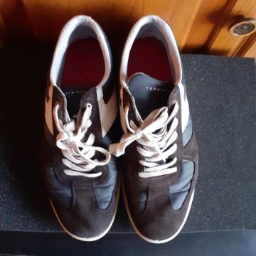 Tenisice T.Hilfiger br 44