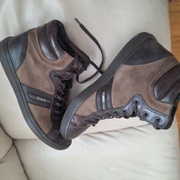 TOD'S kozne tenisice br 43