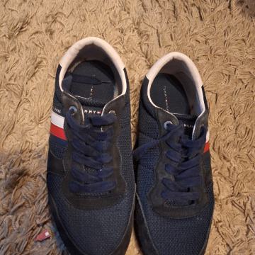 tommy hilfiger tenisice