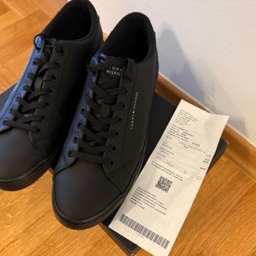 Tommy Hilfinger tenisice