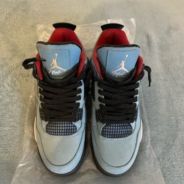 Travis Scott jordan 4 velicina 42