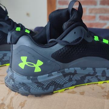 UNDER ARMOUR NOVE TENISICE