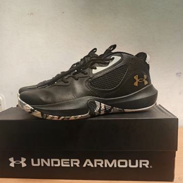 Under armour tenisice