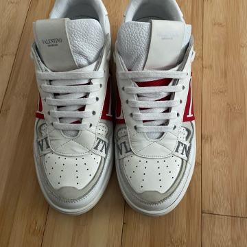 Valentino tenisice, 41 broj