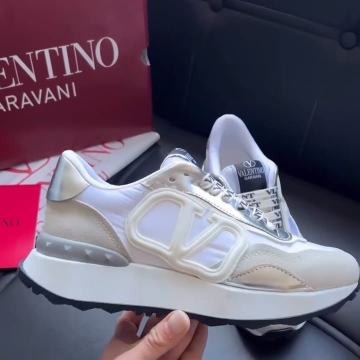 Valentino Tenisice