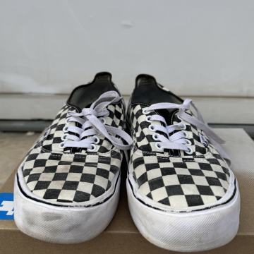 VANS Off the Wall Skate Tenisice Classic vel.44,5