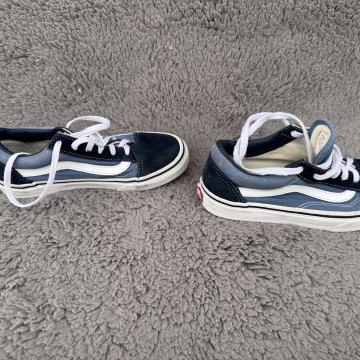 VANS Off the Wall Tenisice vel.33