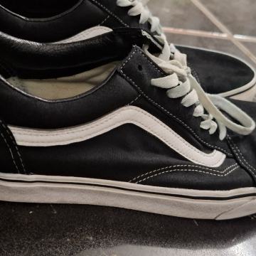 VANS OLD SKOOL 44.0