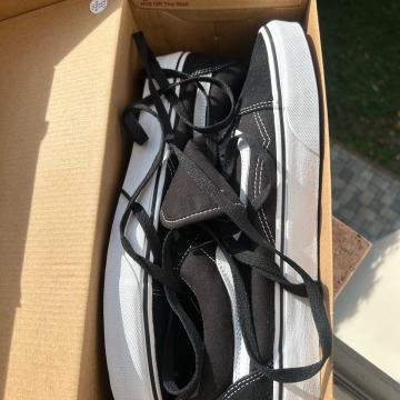 Vans Old Skool - EU46 / US 12