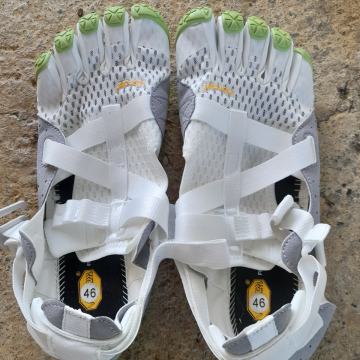 Vibram  Five Fingers
