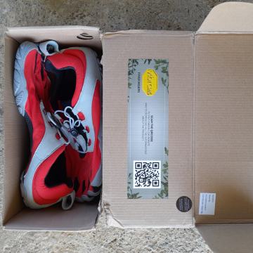 Vibram Fivefingers V-Run Retro running shoes