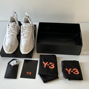 Y-3 Orisan (1412) / new with tags / 43.5 / UK9
