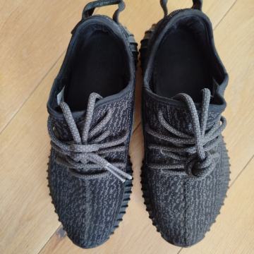 Yeezy 350 Black Pirate