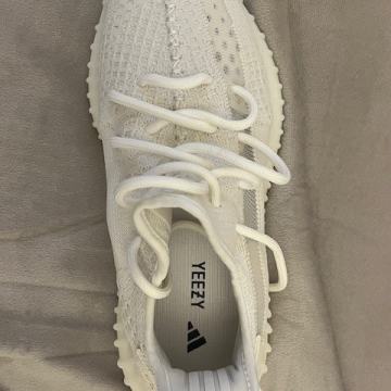YEEZY 350 BOOST BY ADIDAS